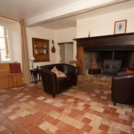 Ancienne Ecole Bed & Breakfast Cazaux-Villecomtal Екстериор снимка